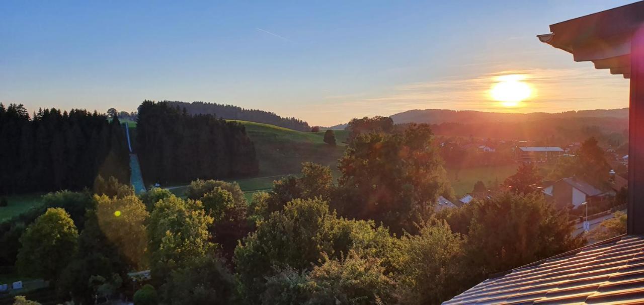 Traumhafter Bergblick Im Allgauer Luftkurort Buchenberg  ภายนอก รูปภาพ